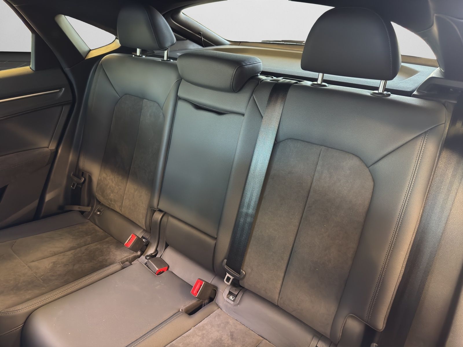 Audi RSQ3 - Bild 15