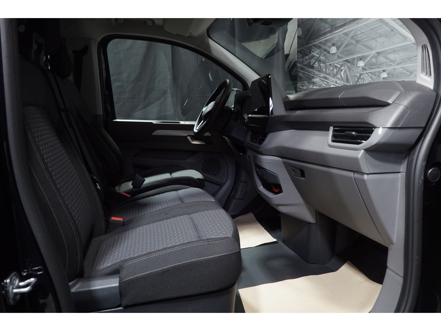 Volkswagen T7 Transporter - Bild 5