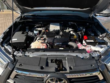 Toyota Hilux - 10