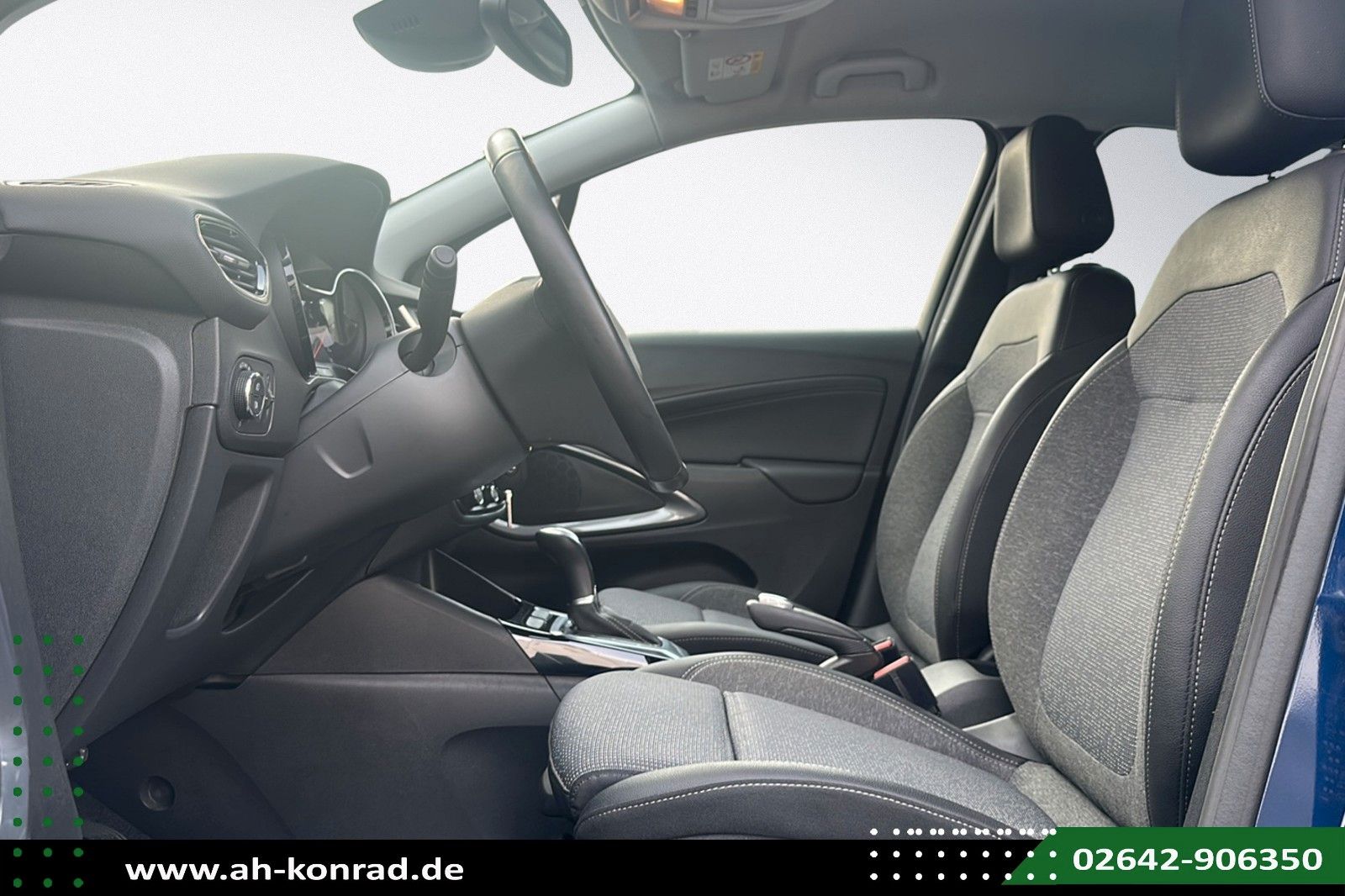 Fahrzeugabbildung Opel Crossland (X) Automatik*LED*KAMERA