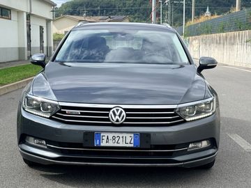 Volkswagen Passat - 6