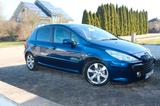 Peugeot 307 1.6 Premium 110 Premium - Peugeot 307 Premium mit Benzin-Antrieb