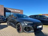 Audi RS3 Lim. 2.5 TFSI quattro*MATRIX-LED*CARBON*D-TA - Audi RS3 in Bremen