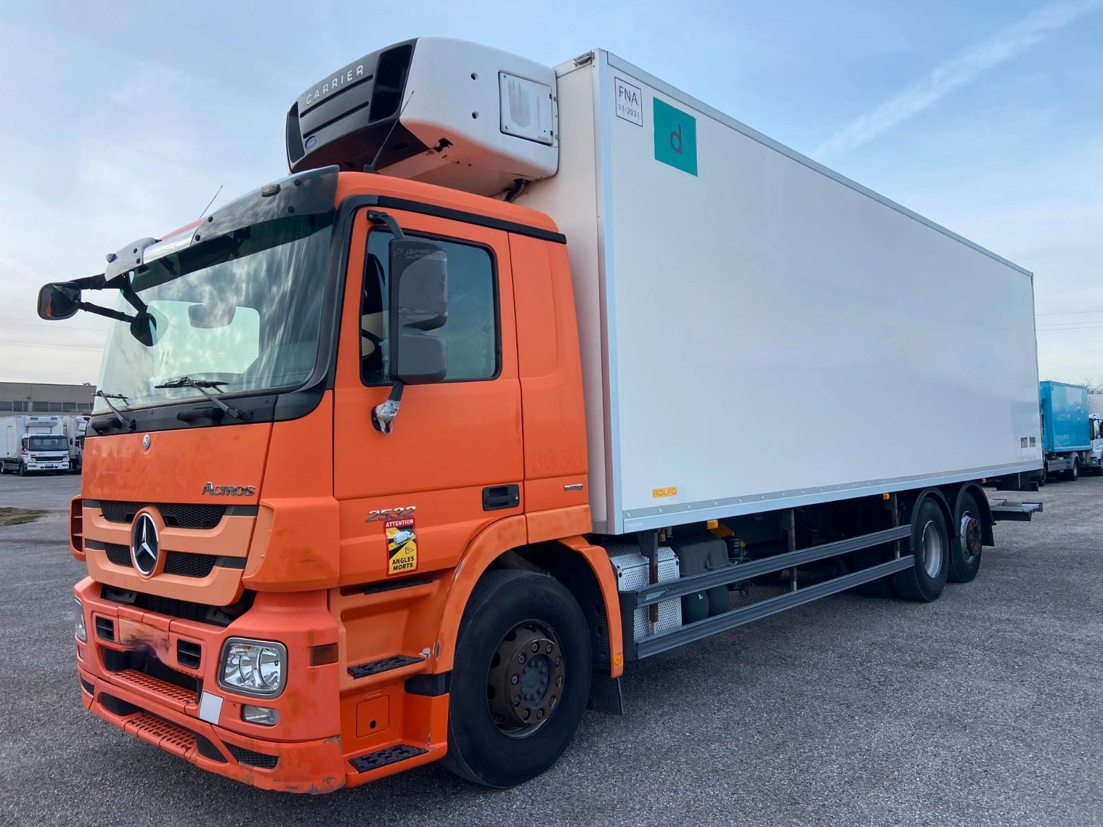 Mercedes-Benz Actros 2532