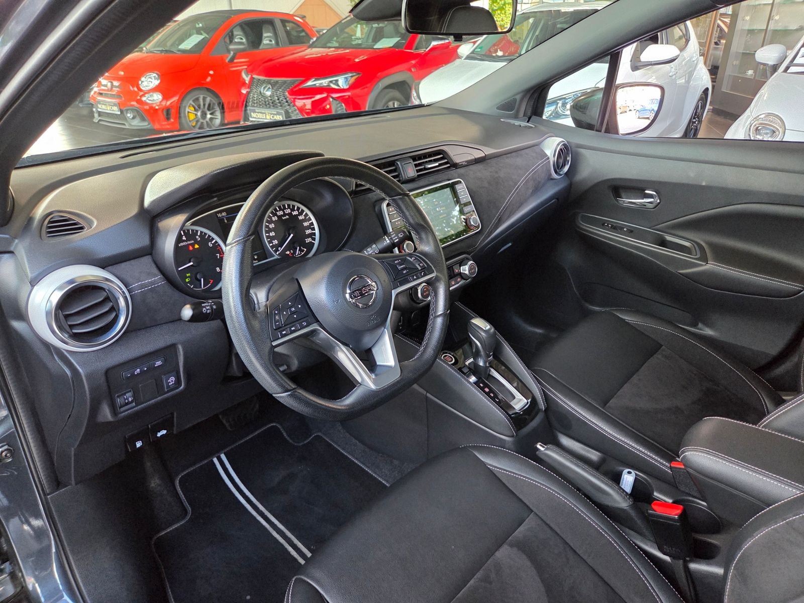 Fahrzeugabbildung Nissan Micra N-Sport Aut. BOSE KLIMA RFK SHZ ALU