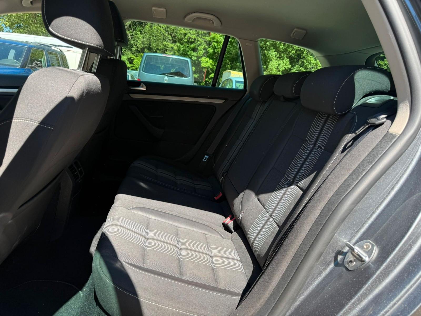 Volkswagen Golf 2013 — photo 13