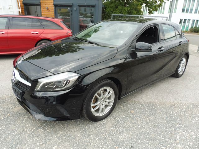 MERCEDES-BENZ A 200 CDI  Navi LED Automatik