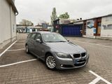 BMW 318i Touring-Leder-Pano-HiFi-Navi Prof-Xenon-AHK - BMW 318 aus 2011: Kombi
