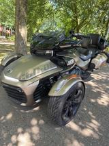 Bombardier Can-Am Spyder F3-T - BOMBARDIER MOTORRAD