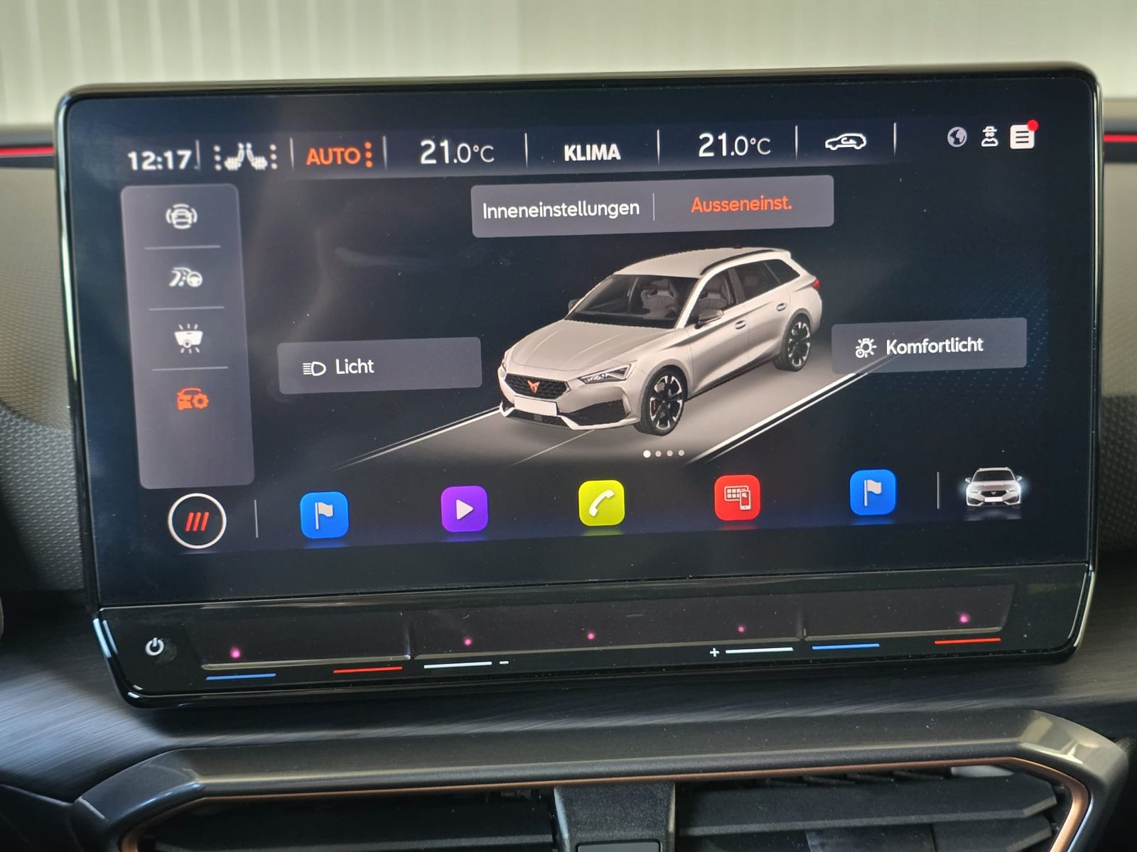 Fahrzeugabbildung CUPRA Leon 1.5 eTSI DSG MATRIX-LED*ACC*APP*KAMERA*18"