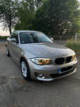 BMW 120i Coupé - - BMW 120 mit Benzin-Antrieb: Coupé, 120i