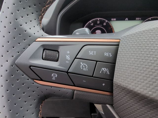 Leon 1.5TSI ST DSG*PANO+LEDER+AHK+MATRIX+PDC+SZG