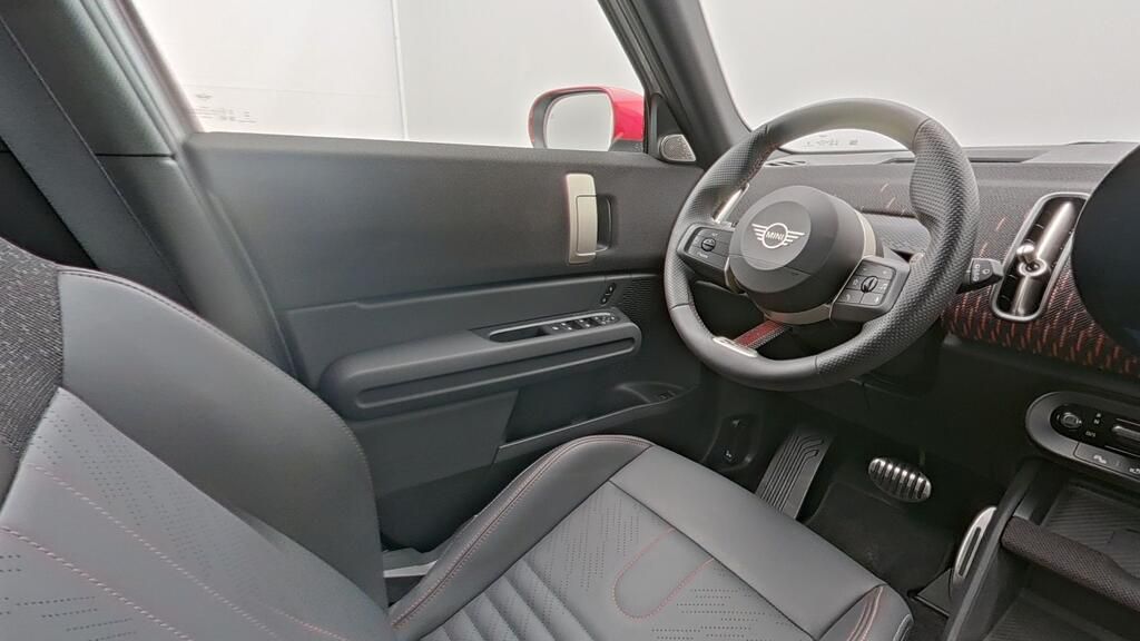 MINI John Cooper Works Countryman - Bild 11