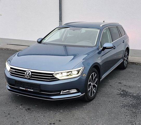 Volkswagen Passat Variant Highline 4Motion-CarPlay-Navi-AHK