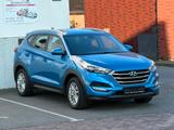 Hyundai Tucson Go + 2WD Navi Anhängerkupplung - Hyundai Tucson GO mit Benzin-Antrieb