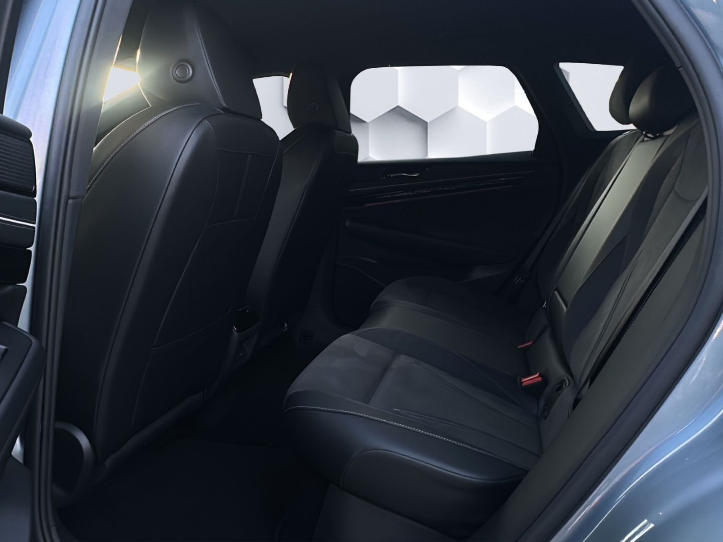 ID.7 Tourer Pro 210 kW (286 PS) 77 kWh 1-Gang-Au