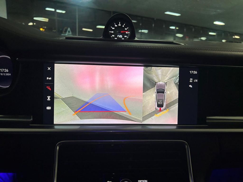 Porsche Panamera PLATINUM EDITION PANO*LUFT*HUD*STH*LED