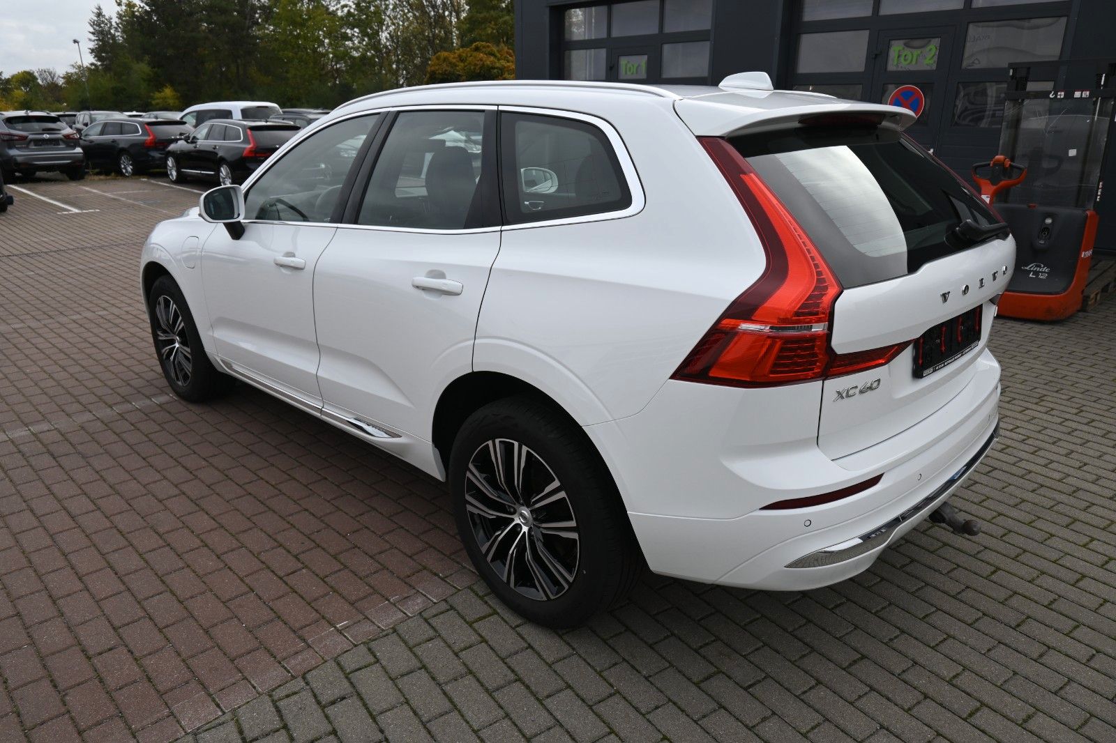 Fahrzeugabbildung Volvo XC60 T6 Inscription PHEV AWD*AHK*RFK*H&K*STHZG*