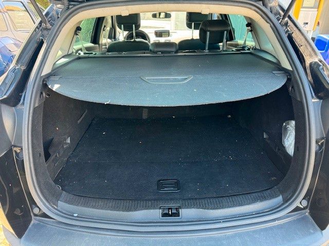 Fahrzeugabbildung Renault Megane III Grandtour BOSE Edition