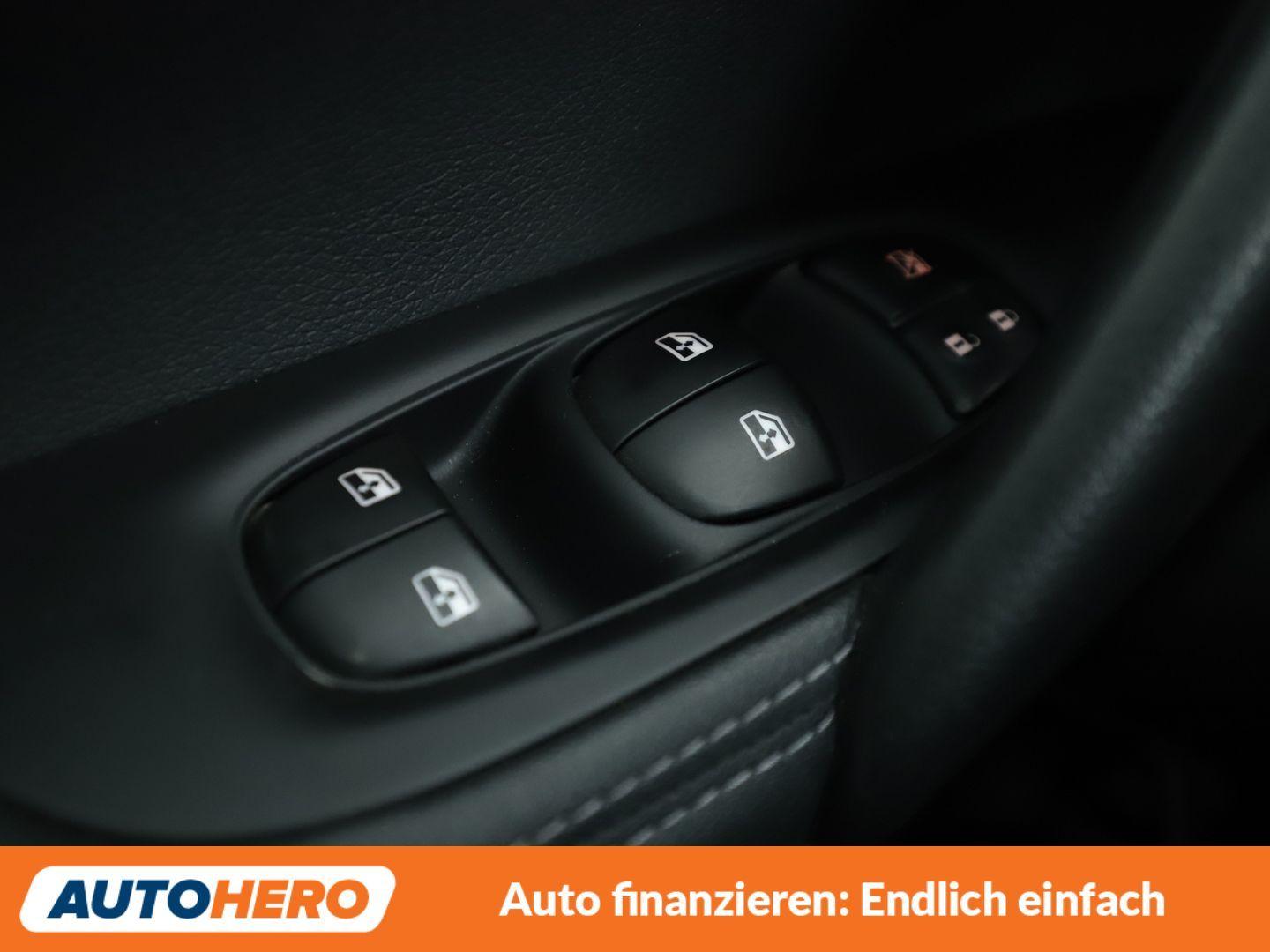 Nissan Qashqai 1.3 DIG-T N-Connecta *NAVI*TEMPO*CAM*PDC