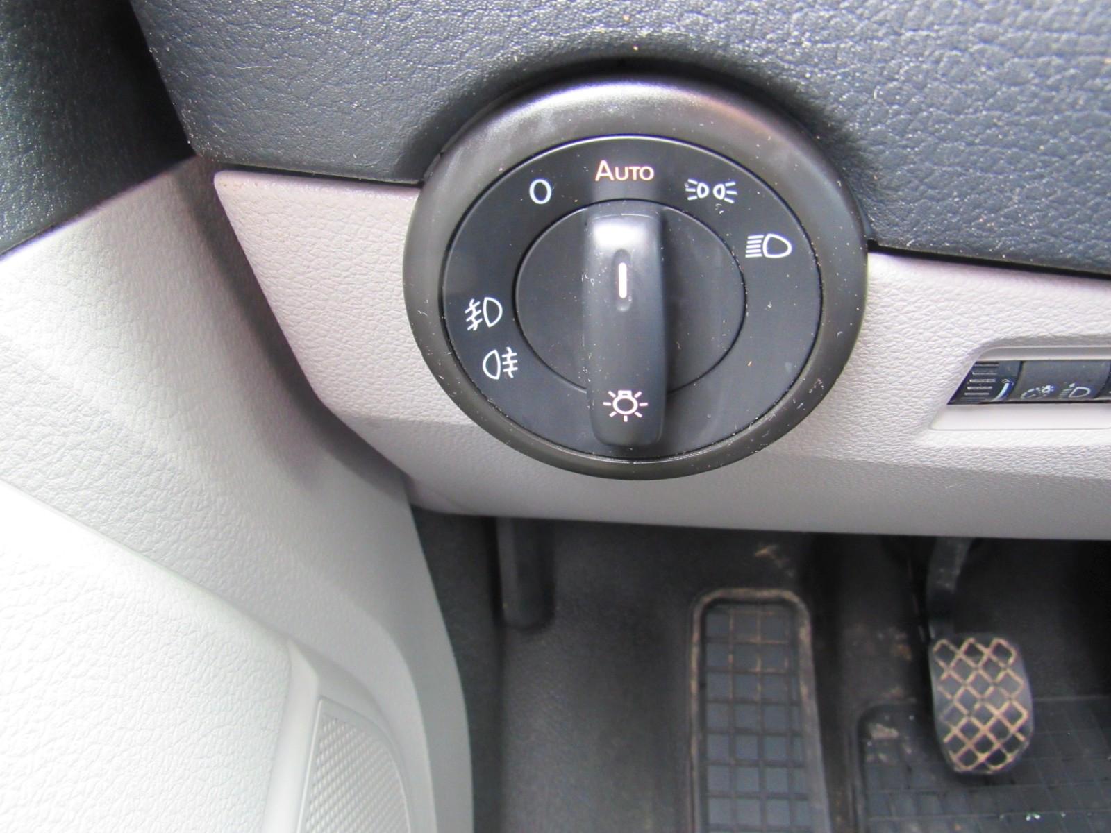 Volkswagen T6 2.0 TSI Kasten lang NAV AHK SHZ MULTI