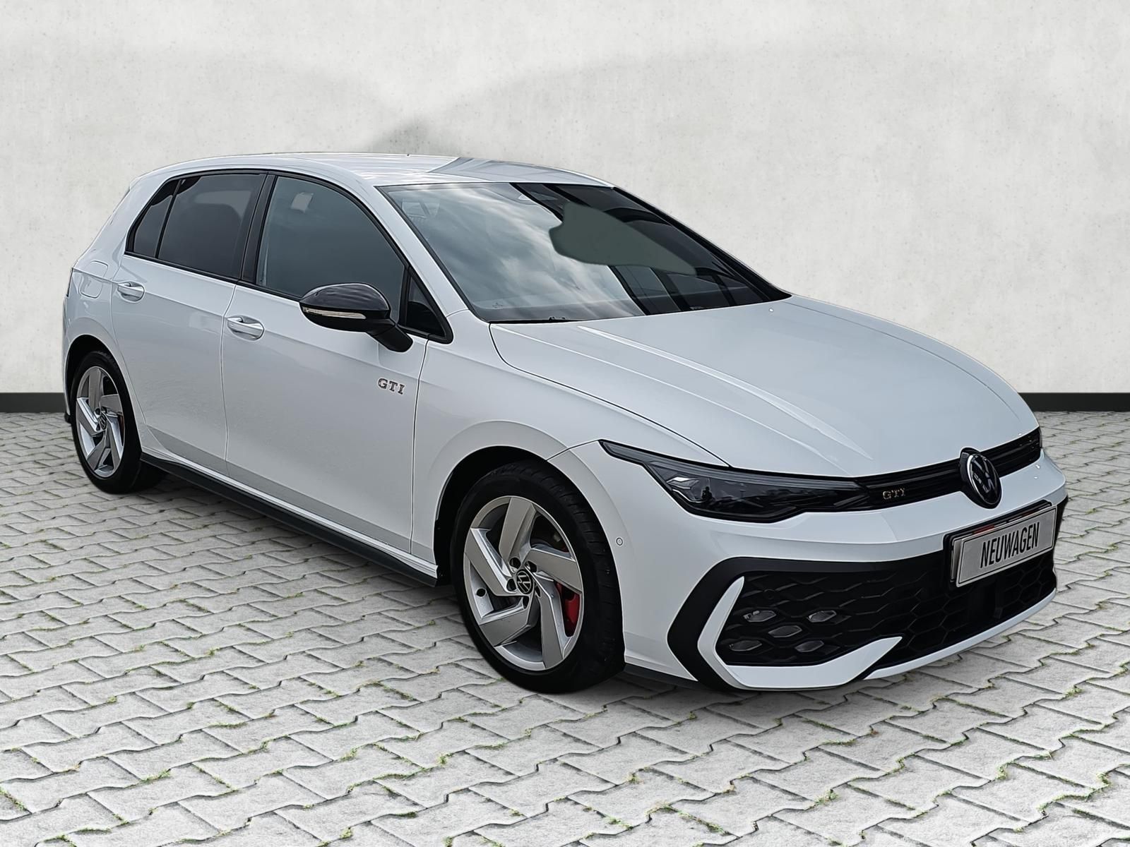 Volkswagen Golf 2.0 TSI DSG GTI BlackStyle IQ.Light Keyless imagem 2