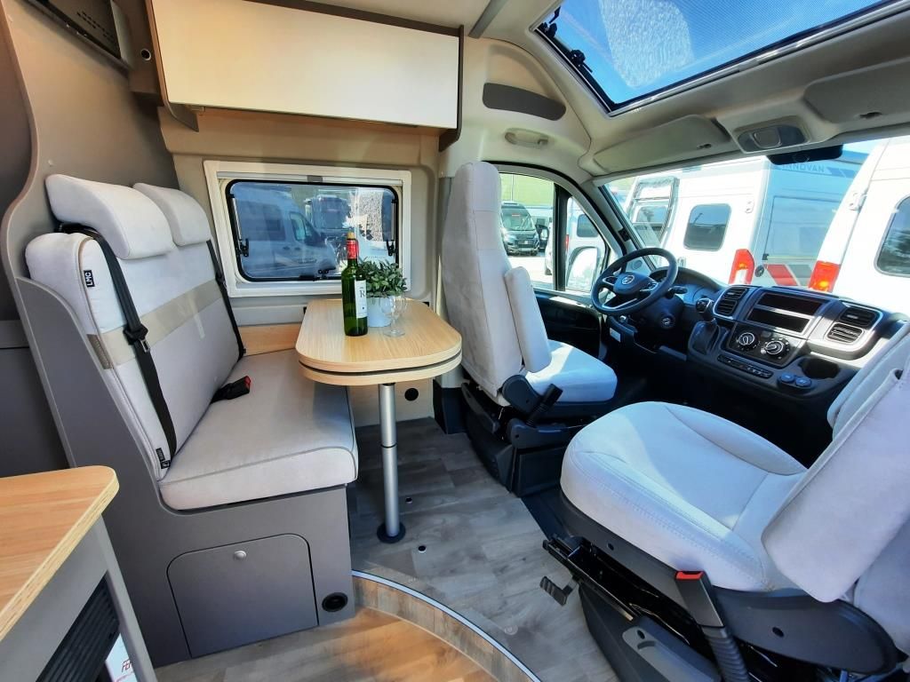 Fahrzeugabbildung LMC Innovan 600 Verfüg./Sparen Sie 13.878,- €