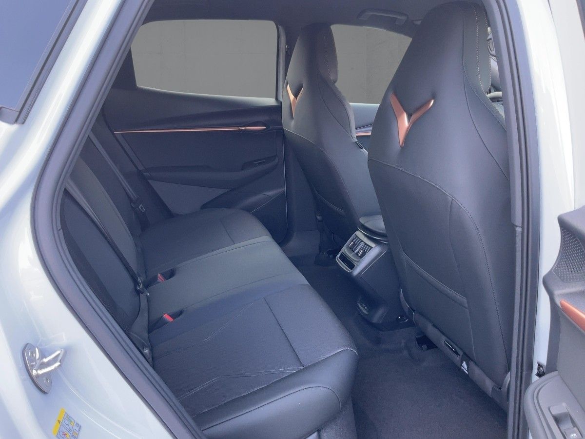 Cupra Tavascan - Bild 12