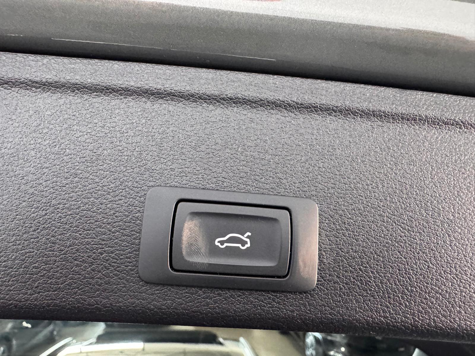 Audi A4 Avant 40 TDI 3XS line PANO/DAB/APS Plus/, миниатюра 14