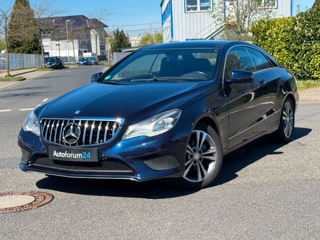 MERCEDES-BENZ E Coupe E 200*Tempo*PDC*SHZ*Panorama*