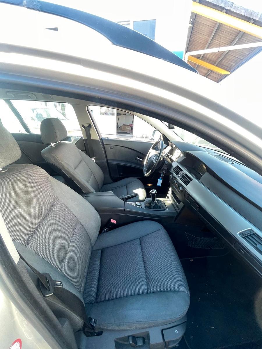 BMW 525 2005 — photo 21