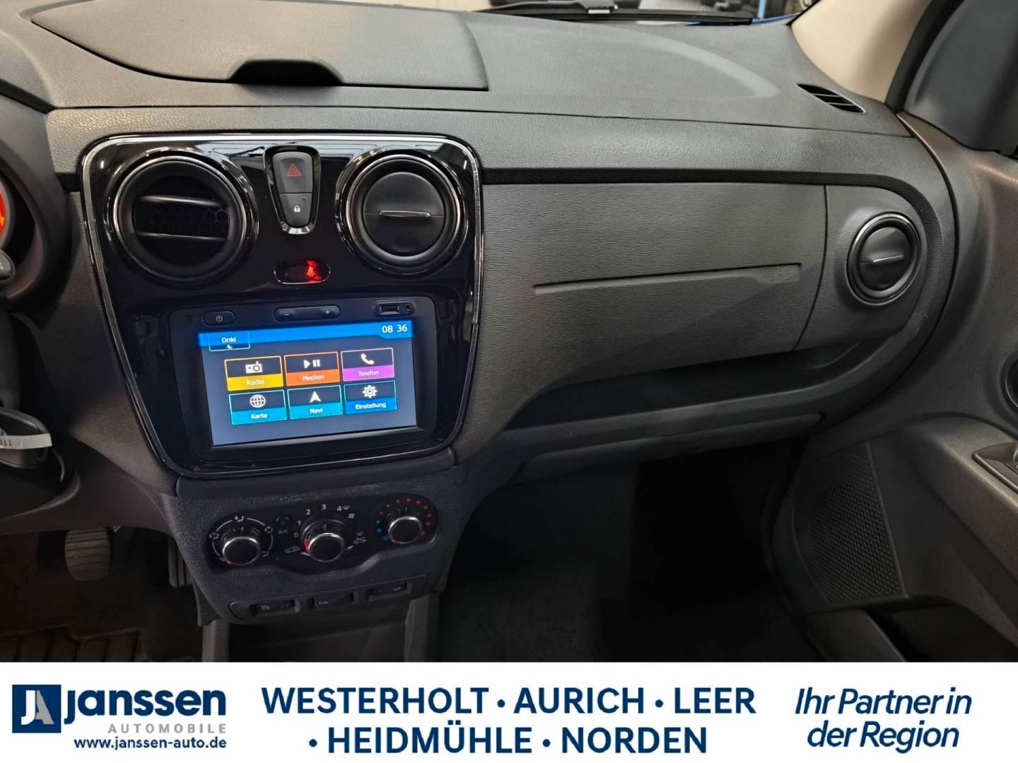 Fahrzeugabbildung Dacia LODGY Comfort TCe 100 GPF 7-Sitzer
