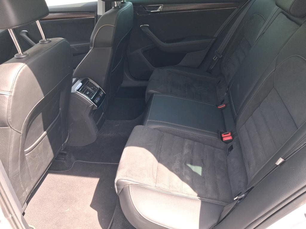 Fahrzeugabbildung SKODA Superb Combi 2.0 TDI Scout Final Edt./AHK/PANO/