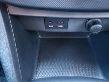 Fahrzeugabbildung Hyundai i10 1.0 YES! Klima SHZ BT Tempomat DAB