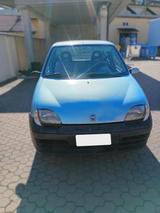 Fiat Seicento 1.1i cat Sporting - Fiat Seicento Sporting mit Benzin-Antrieb
