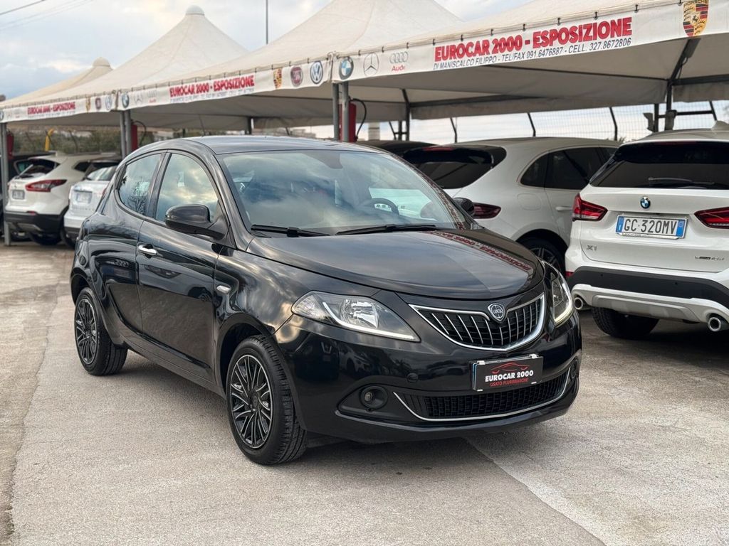 Image of Lancia Ypsilon