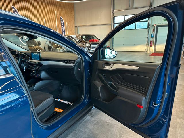 Ford Focus Turnier Cool & Connect*Spurhalte*LED*Navi*
