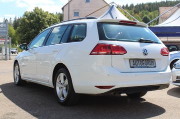 Volkswagen Golf - 8