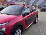Citroën C4 Cactus BlueHDi 100 S&S ETG6 Shine Shine - rote Citroën C4 Cactus