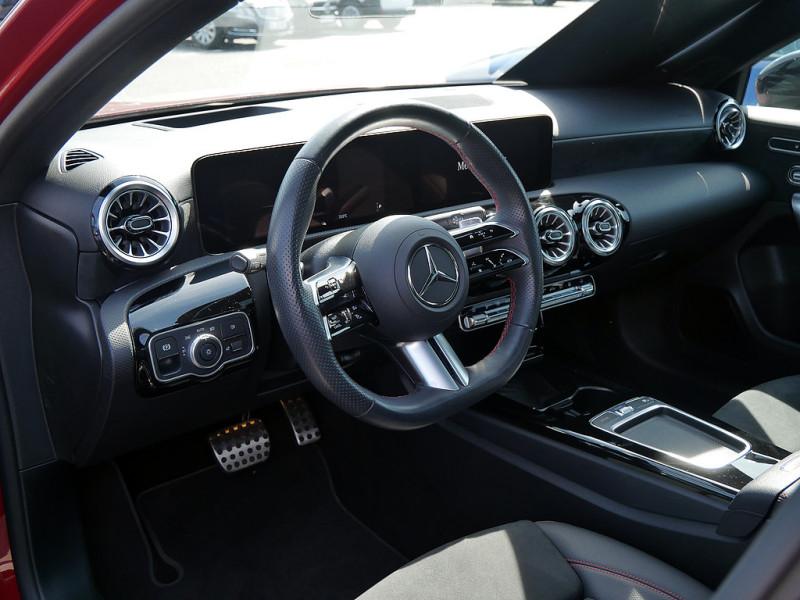 Mercedes-Benz A 250 e Limousine AMG NIGHT MEMO MULTI 360 AHK