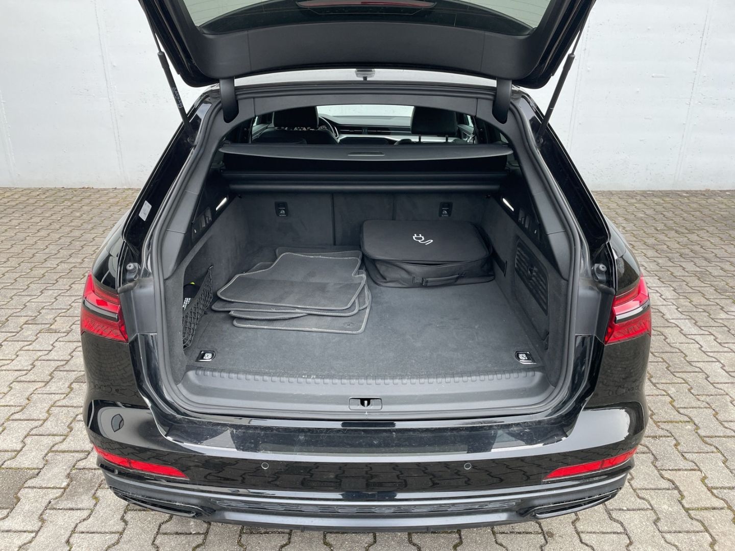 A6 Avant 55 TFSI e quattro S-line Kamera/Matrix/