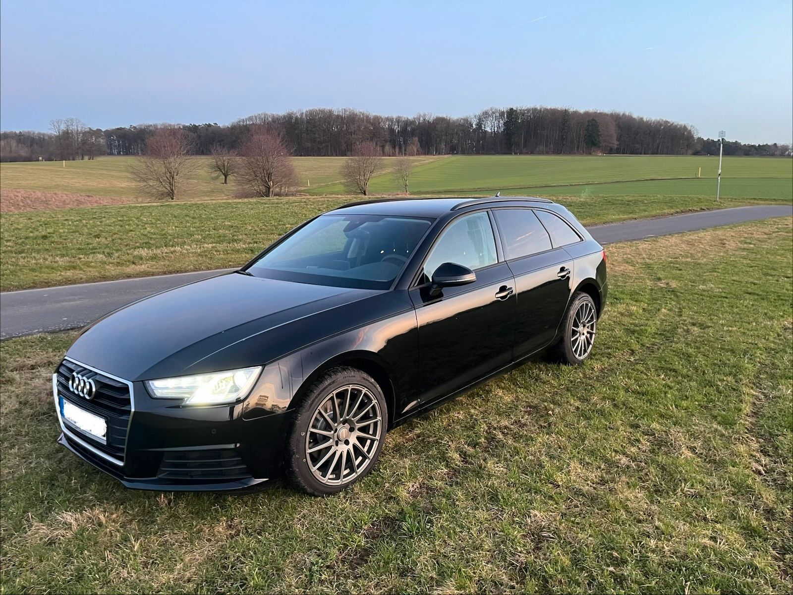 AUDI A4