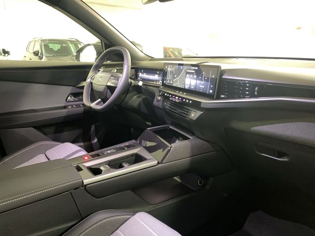 Grandland (2024->) 1.2 48V Mild-Hybrid 100kW GS