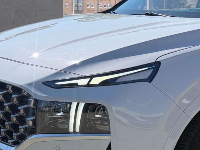 Fahrzeugabbildung Hyundai SANTA FE 1.6 Signature PHEV +LEDER+KLIMA+NAVI+PD