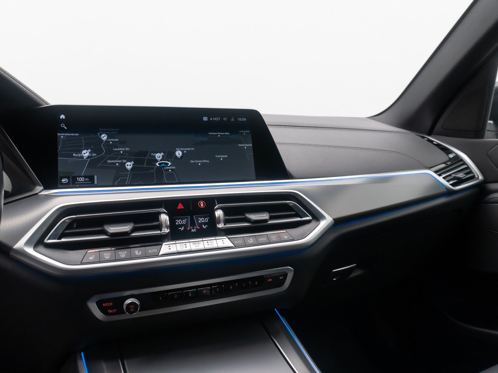 Fahrzeugabbildung BMW X5 xD45e M Sport HUD Kamera AHK Alarm DAB 21Zoll