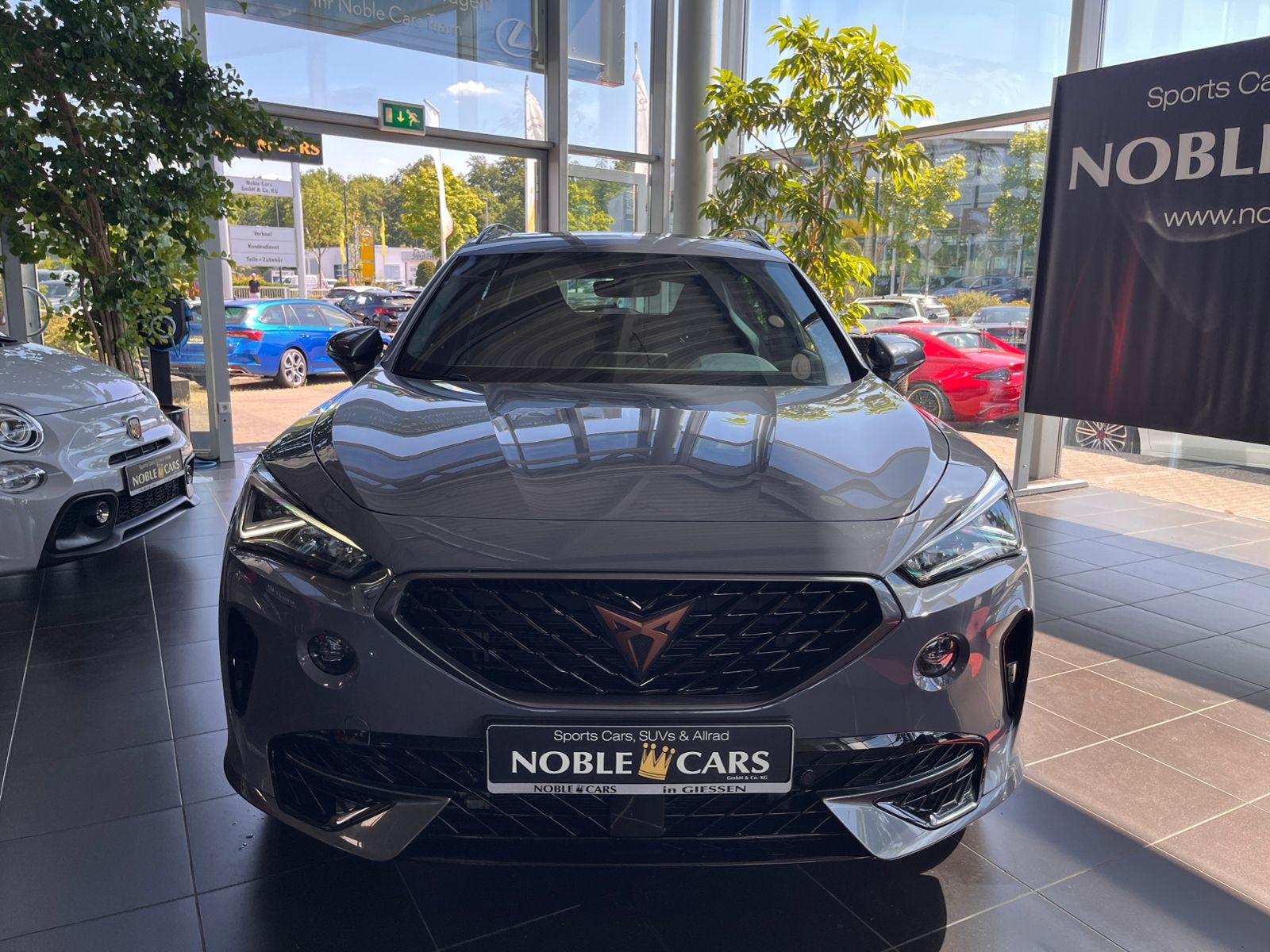 Fahrzeugabbildung CUPRA Formentor VZ 4Drive AHK PANO LEDER BEATS 19"