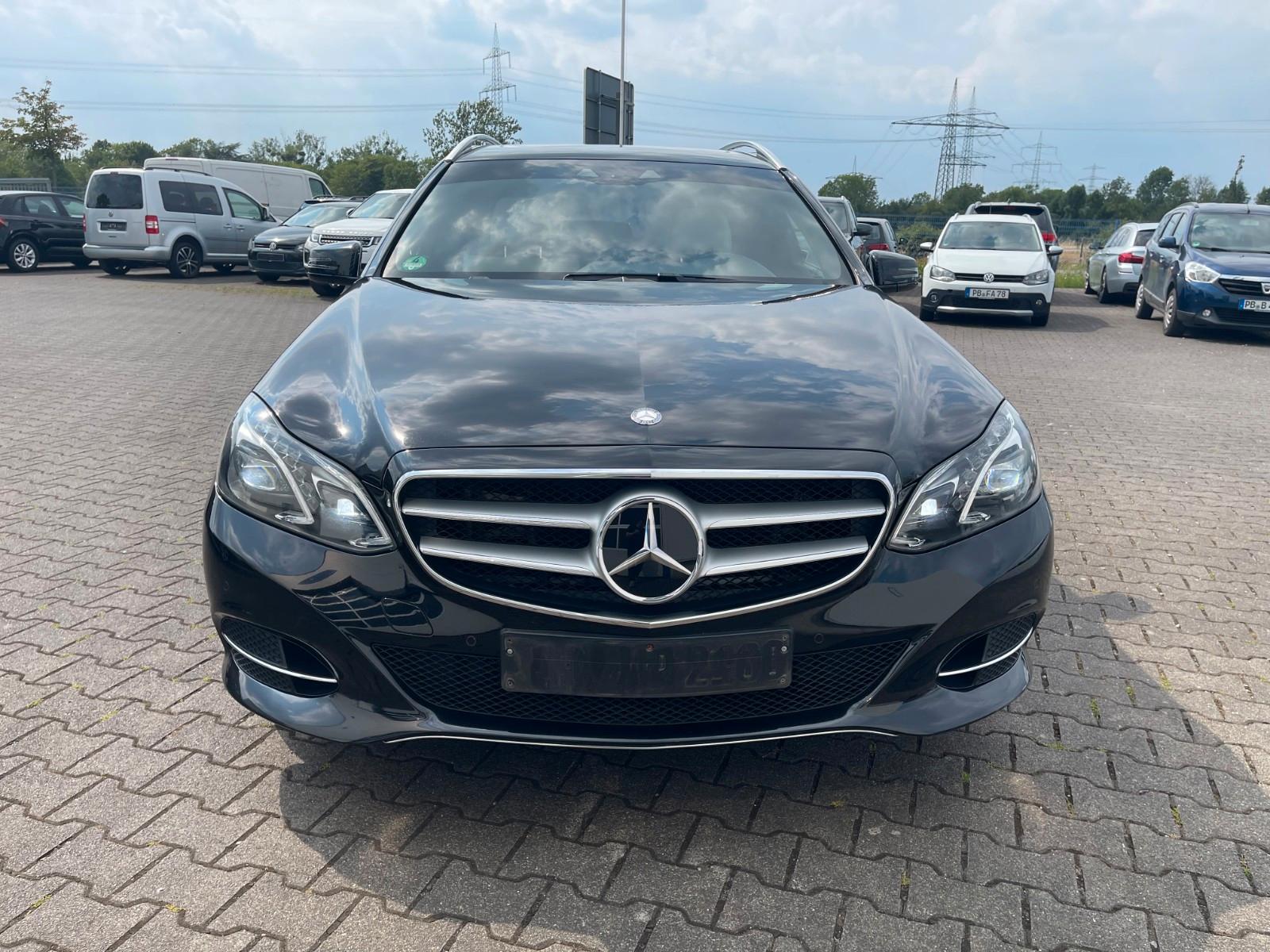 Mercedes-Benz E 200 *LED*ACC*Leder*Totwinkel*Spurhalte*Standhe