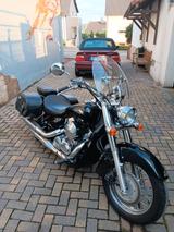 Honda VT 750 SHADOW - Honda Motorräder in Saarbrücken