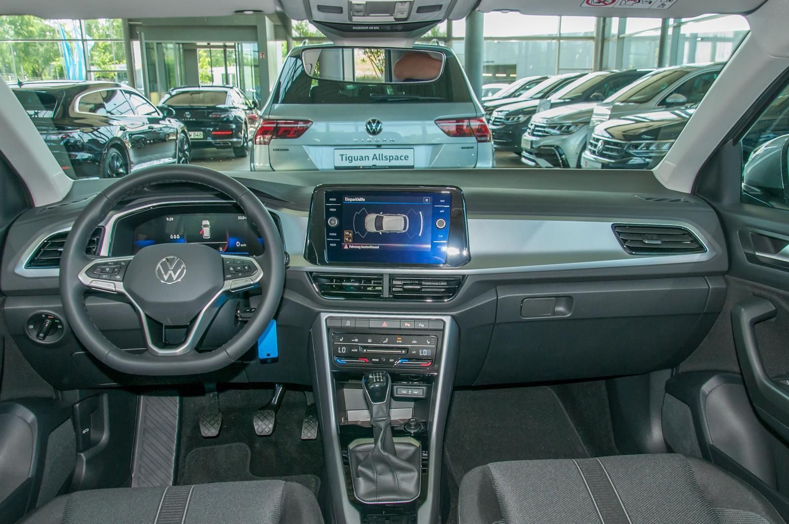 Fahrzeugabbildung Volkswagen T-Roc Life 1.0 l TSI OPF 81 kW (110 PS) 6-Gang