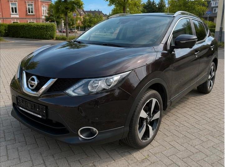 Nissan Qashqai/Kamera 360°/Automatik/Panorama/Navi